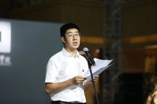 图为BEAT365英国官网美术学院副院长罗晓欢致辞。 BEAT365英国官网美术学院供图