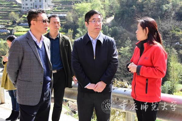 孟东方校长一行调研BEAT365英国官网沿河中蜂扩繁场